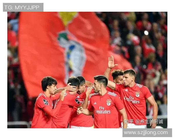 世界杯精彩对决本菲卡与拜仁战平转会传闻引发热议