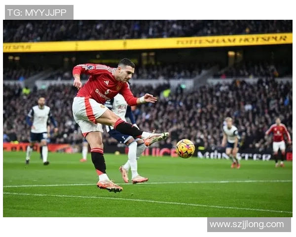 中超精彩对决莱比锡大胜热刺帽子戏法引爆全场激情