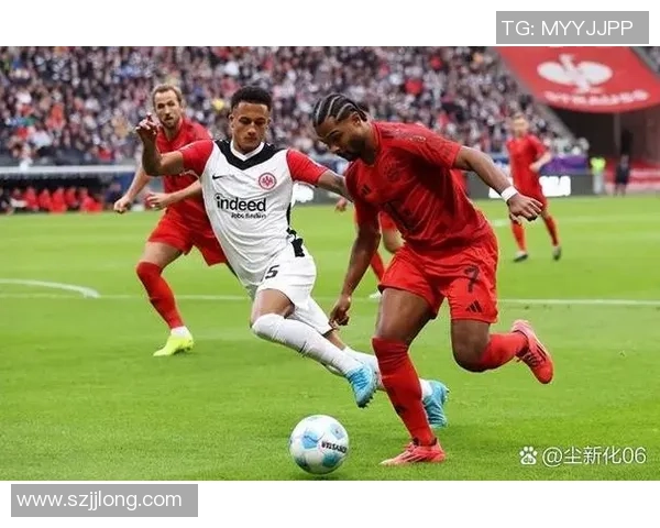 西甲激战AC米兰狂胜曼联四球大捷帽子戏法引爆全场热情