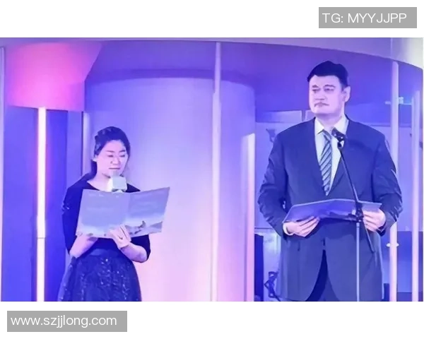 姚明携手爱心公益传递温暖点燃希望之光助力社会发展 姚明携手爱心公益传递温暖点燃希望之光助力社会发展