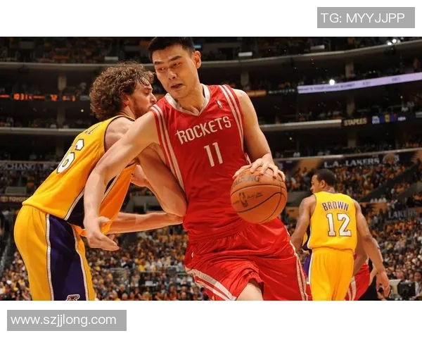 姚明怒火中烧瞬间回顾揭示他背后的坚韧与执着 姚明怒火中烧瞬间回顾揭示他背后的坚韧与执着