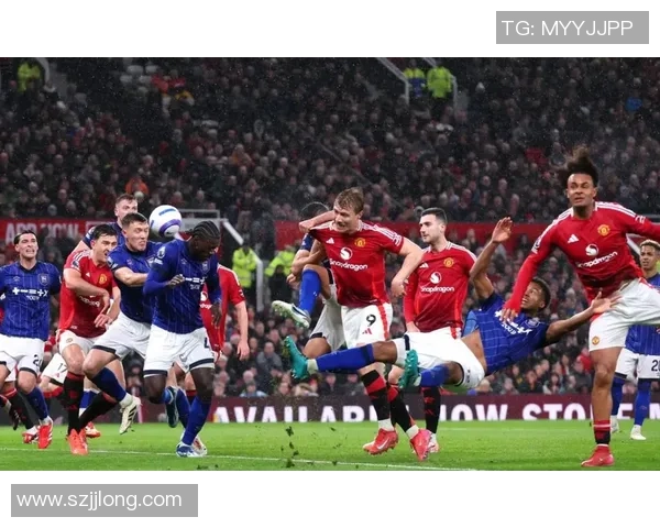 足总杯激战曼城与热刺平局解析逆转瞬间引发全场狂欢 足总杯激战曼城与热刺平局解析逆转瞬间引发全场狂欢