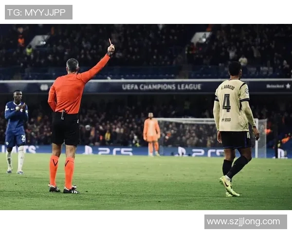 世界杯激战：多特蒙德与国米2-2平局红牌争议引发全场热议与十大精彩进球回顾