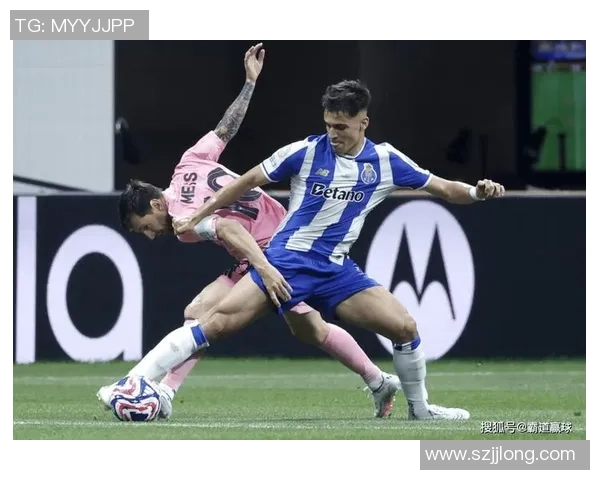 欧联杯精彩对决那不勒斯3-0战胜波尔图引发转会热议