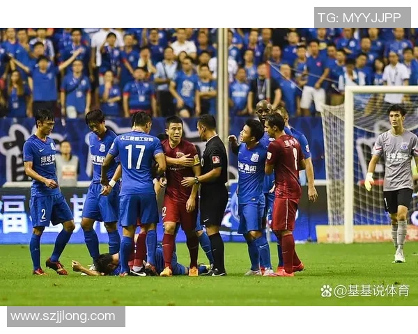 英超精彩对决曼城逆转里昂5-1补时进球点燃全场激情