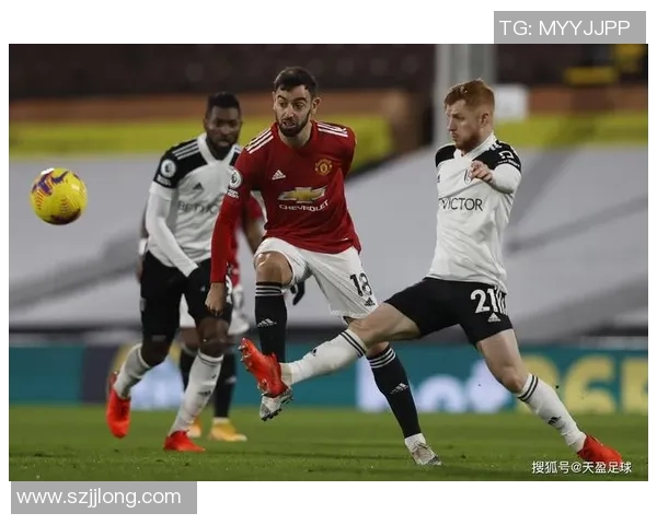 足总杯精彩对决曼联轻取尤文图斯红牌事件引发全场热议 足总杯精彩对决曼联轻取尤文图斯红牌事件引发全场热议